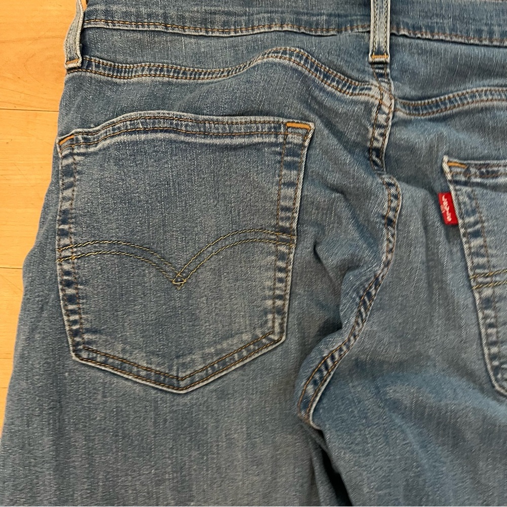 502 Levi’s 30x34 - Picture 10 of 13